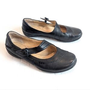 STRICTLY COMFORT Women's Black Leather Mary Jane Loafers Size 7.5